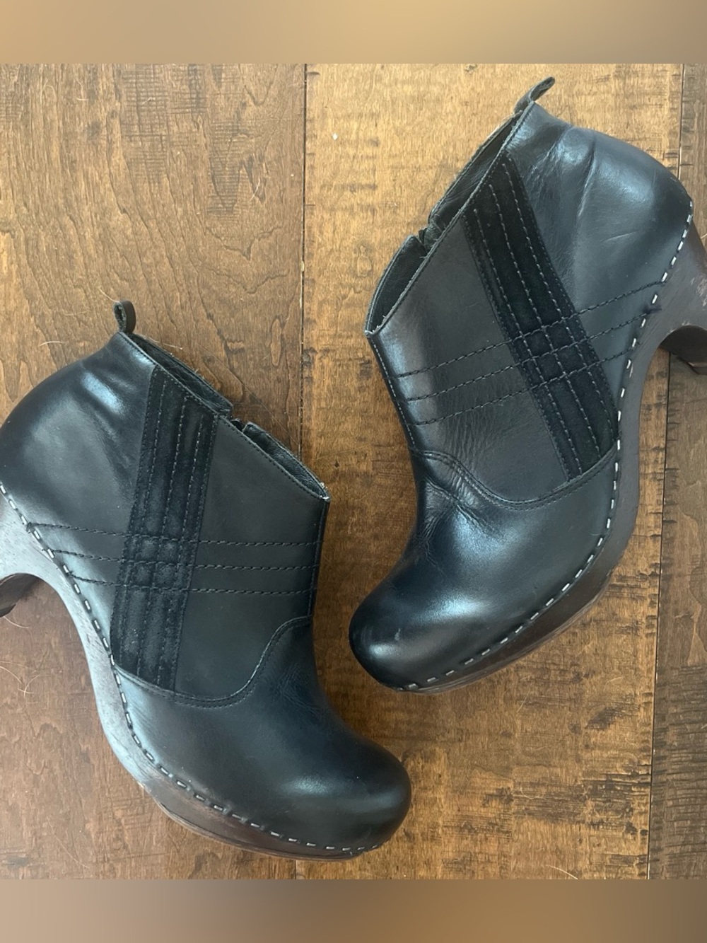 Anthropologie Schuler & Sons Philadelphia black leather ankle clog booties Sz. 8